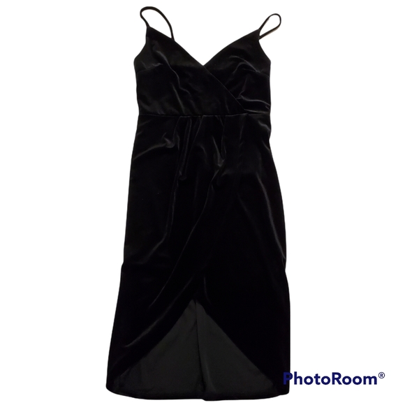 Dynamite black velour faux wrap dress size medium - Picture 4 of 8